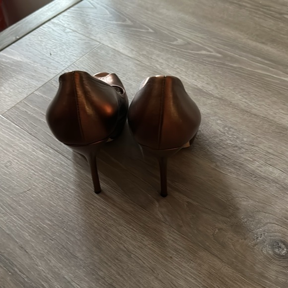 Women’s Gucci shoes size 38 1/2 (8.5 U.S.) - Picture 3 of 6